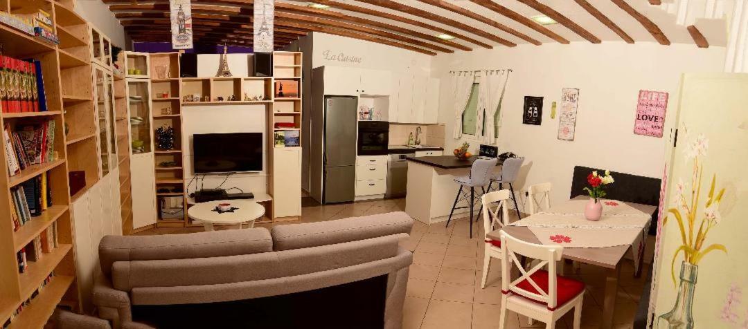 Ferienwohnung Studio Tami I Barbi Opatija Exterior foto